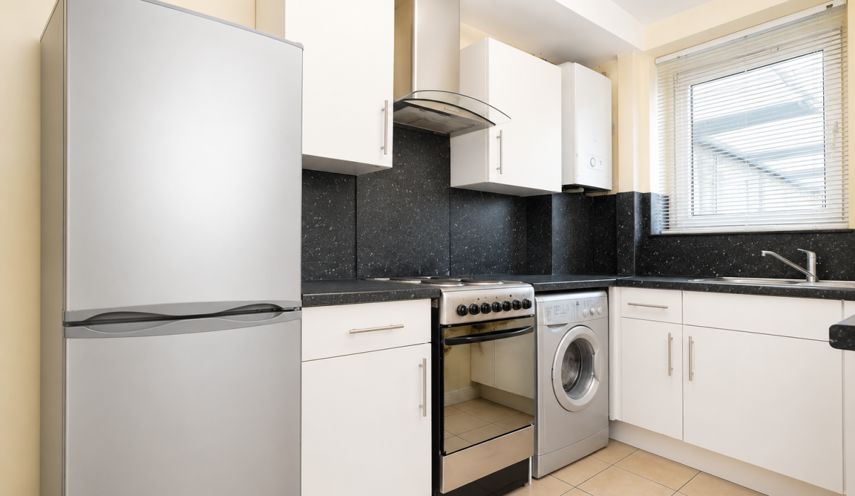 Kitchen (2)