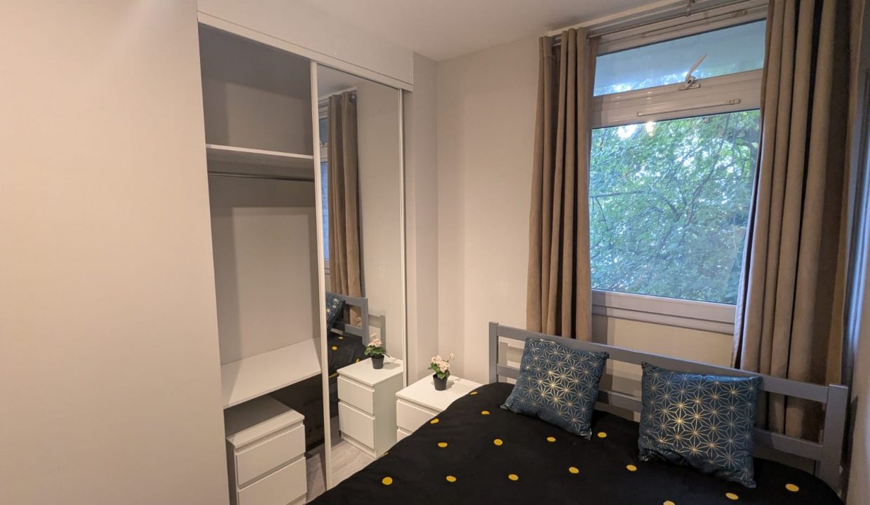 Bedroom 3 (2)