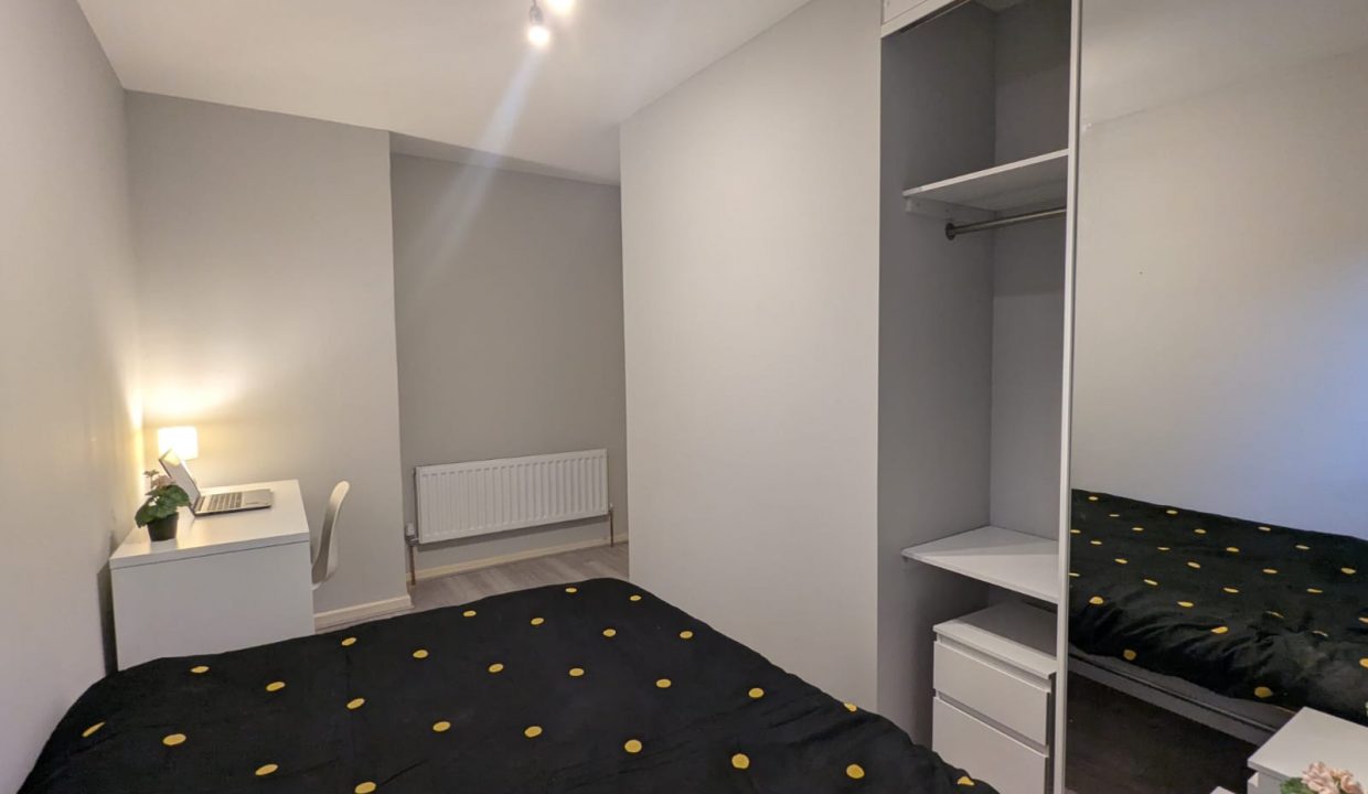 Bedroom 3 (3)