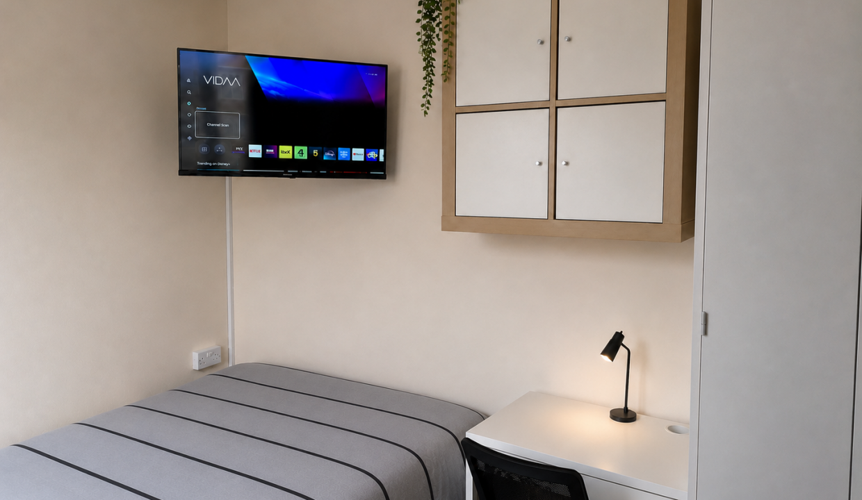 Room 2 (2)