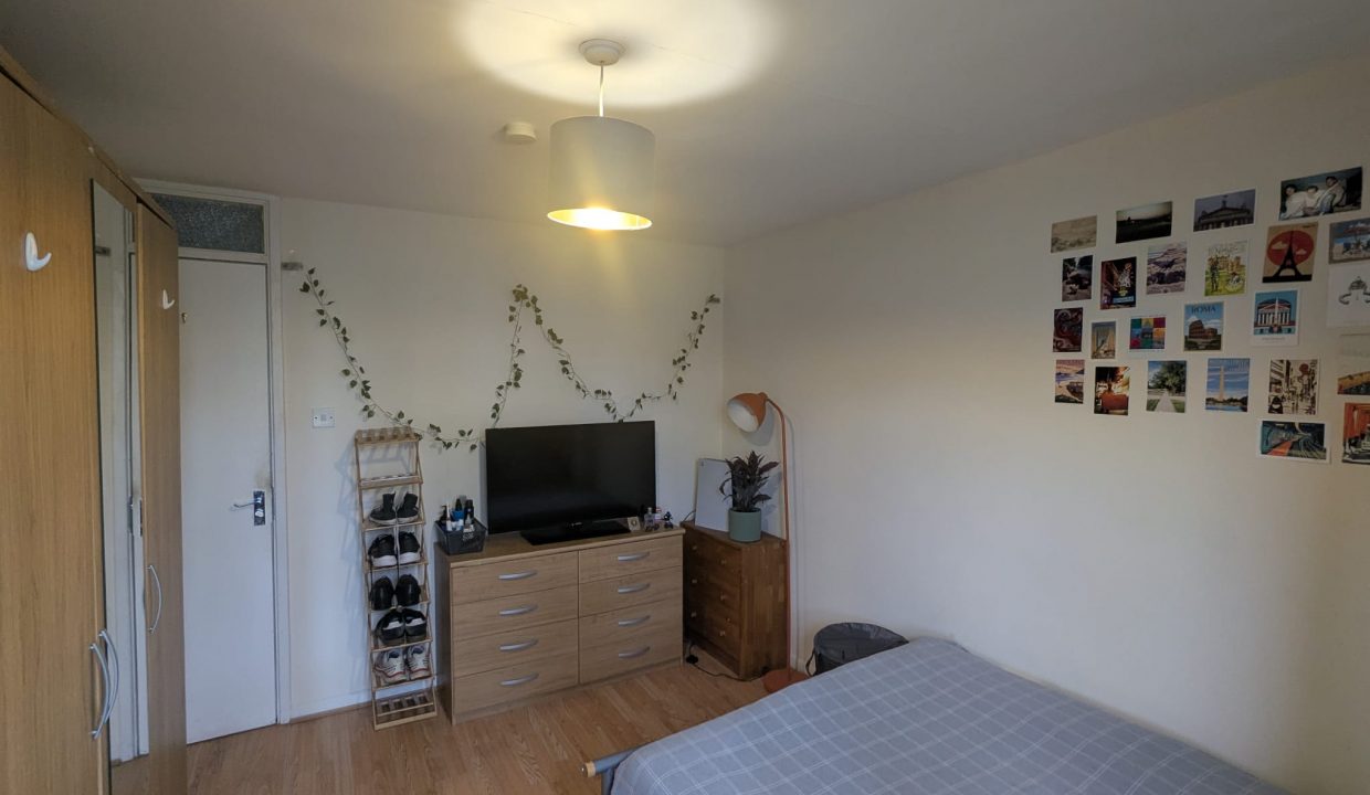 Bedroom 2 (3)