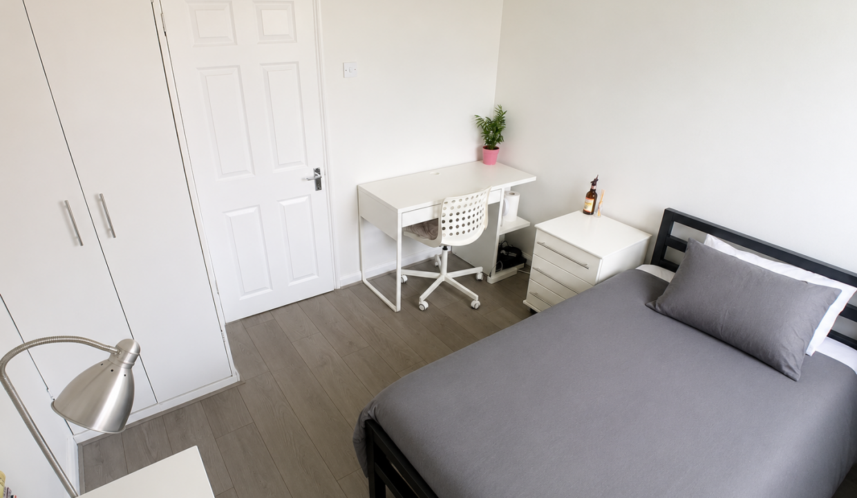 Bedroom 2 (3)