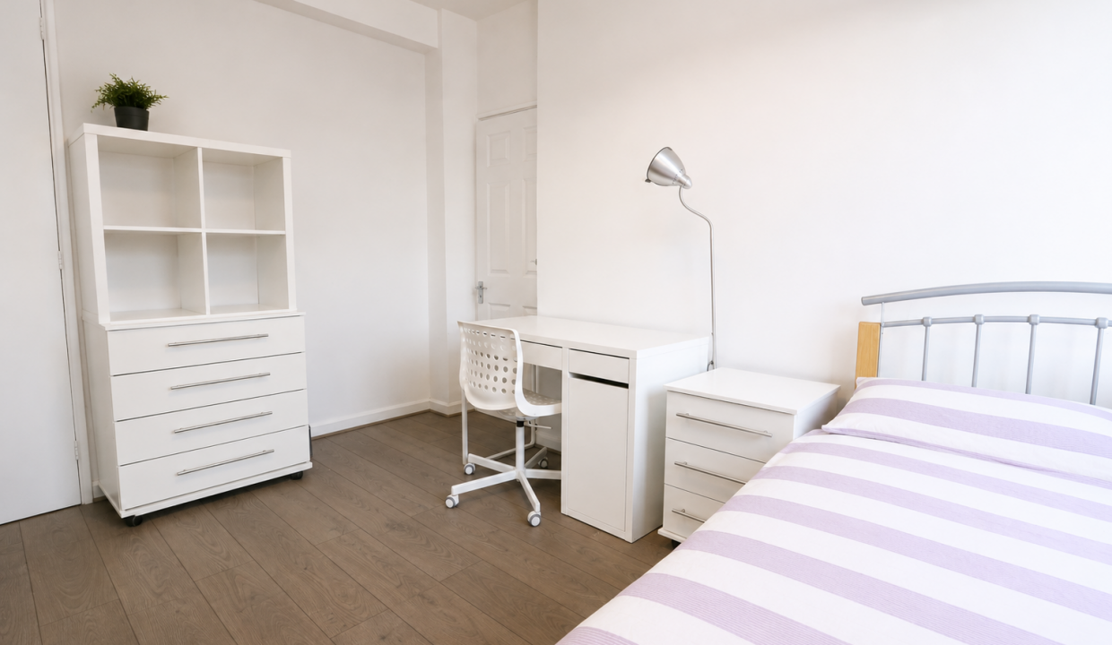 Bedroom 3 (2)