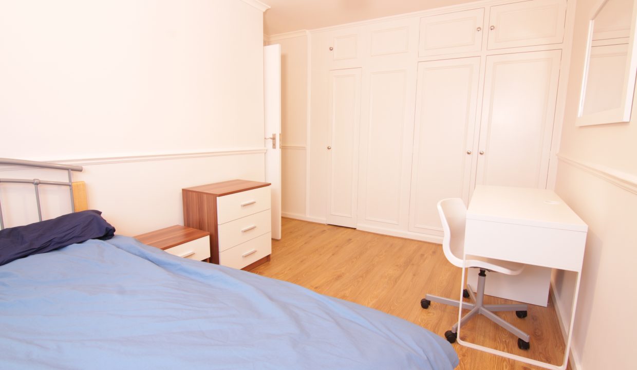 Bedroom 3 (2)