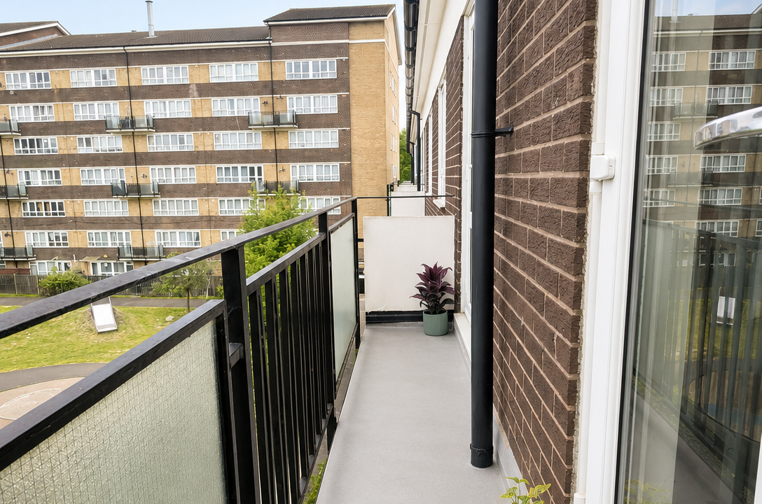 Bedroom 4 Balcony