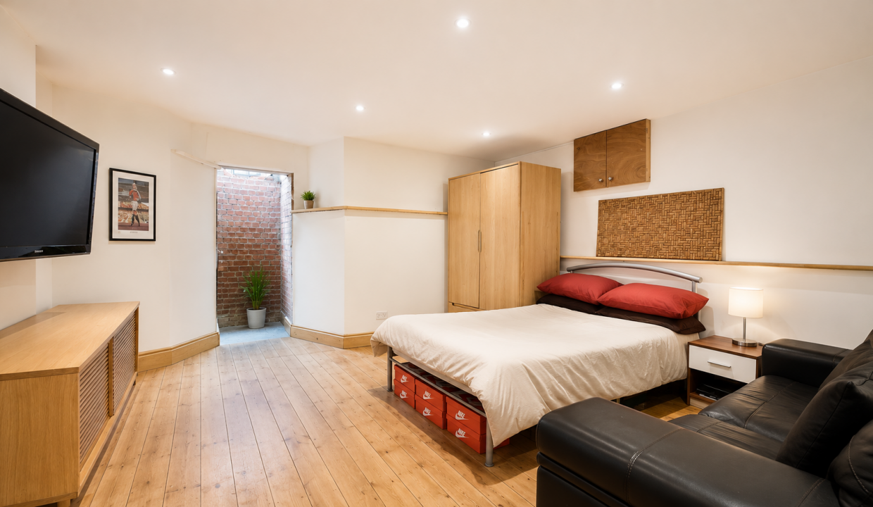 Room 1