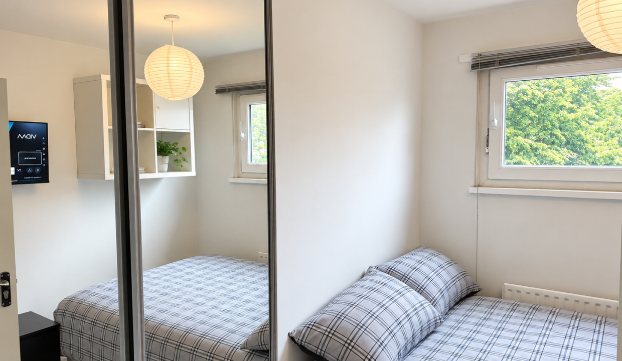 Room 4 (2)