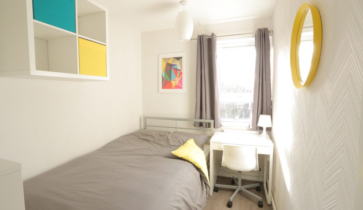 Bedroom 2 (1)