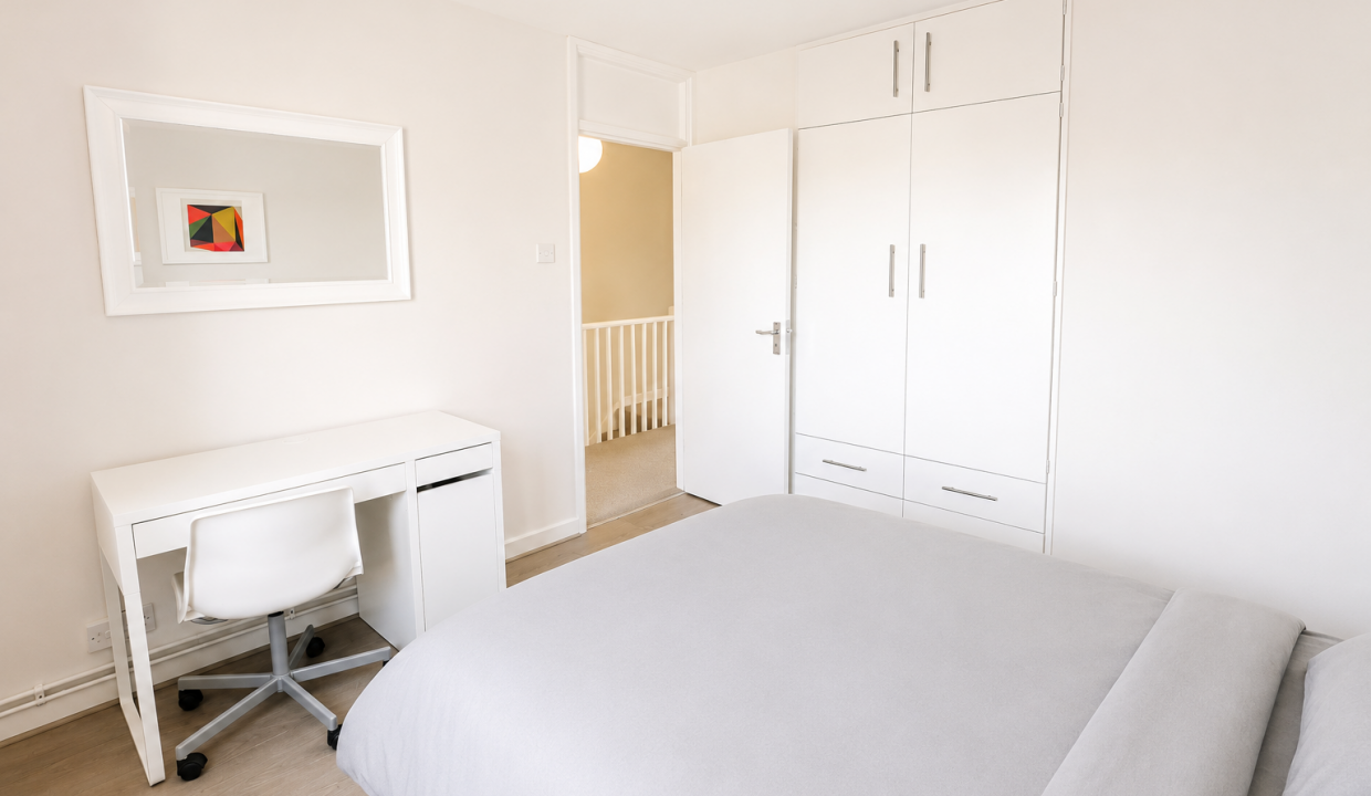 Bedroom 4 (2)