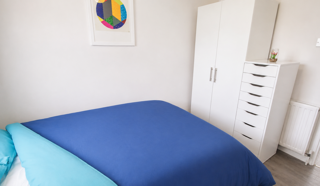 Room 4 (2)
