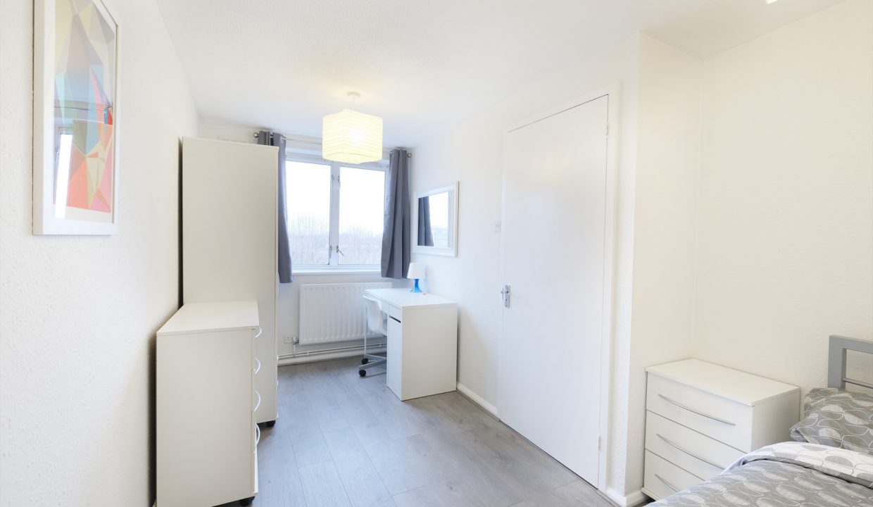 Room 4