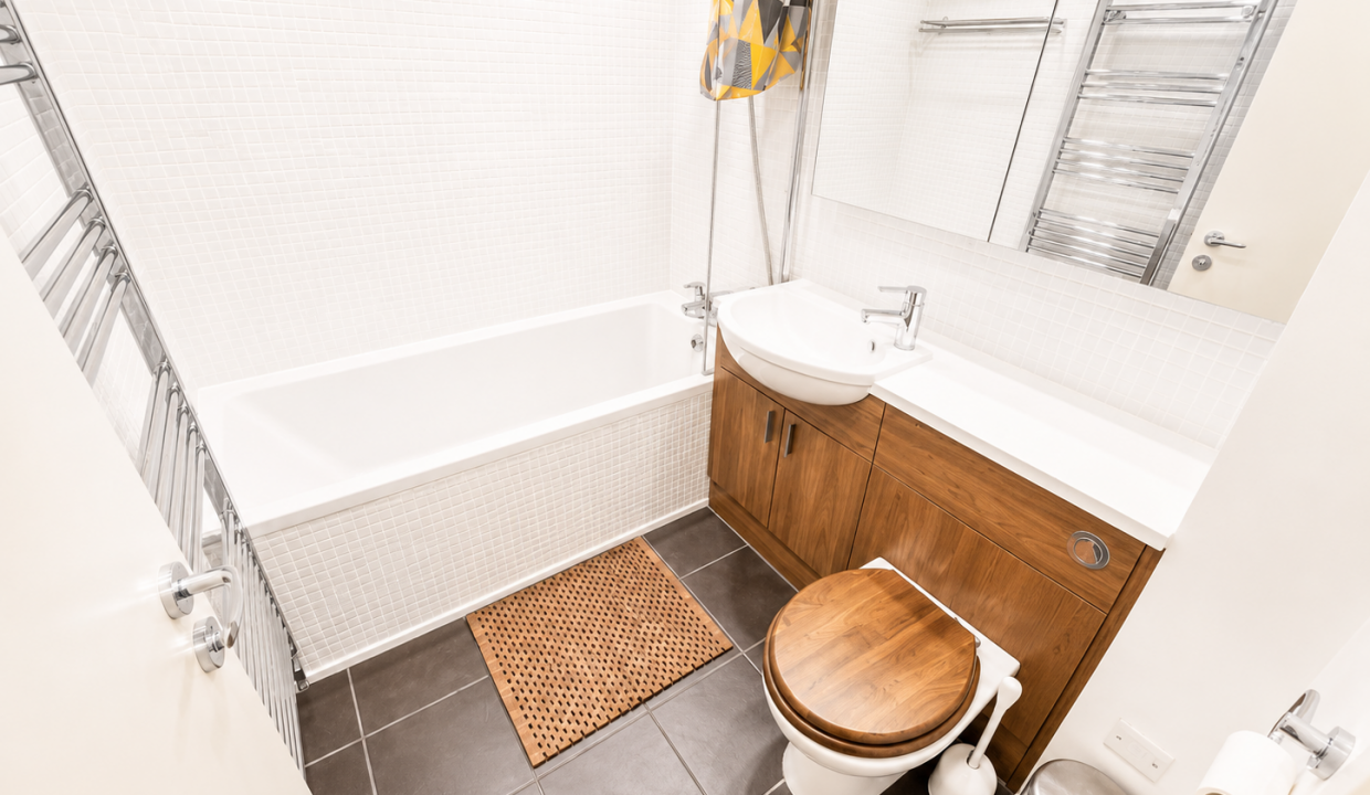 Bathroom 2