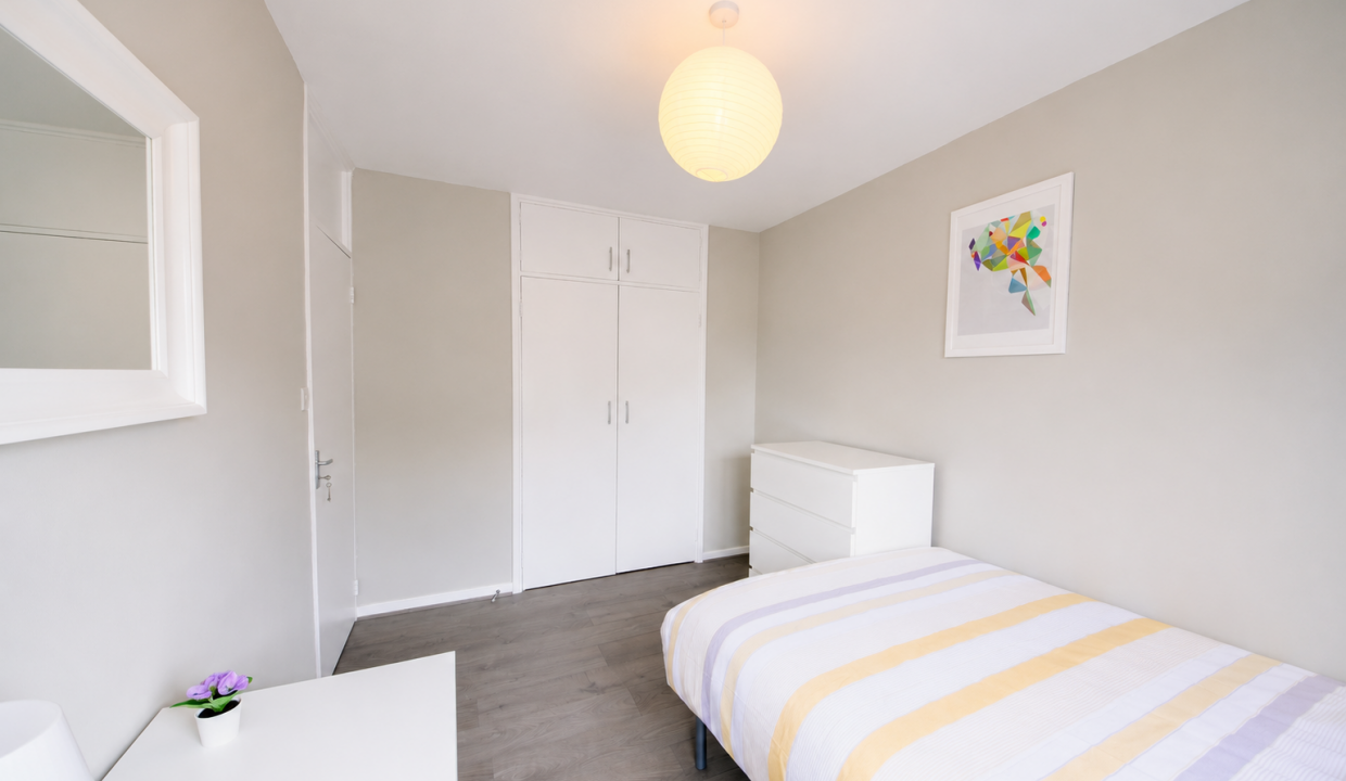 Bedroom 4 (2)