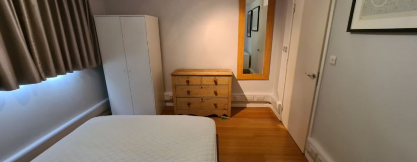 Bedroom 1 (2)