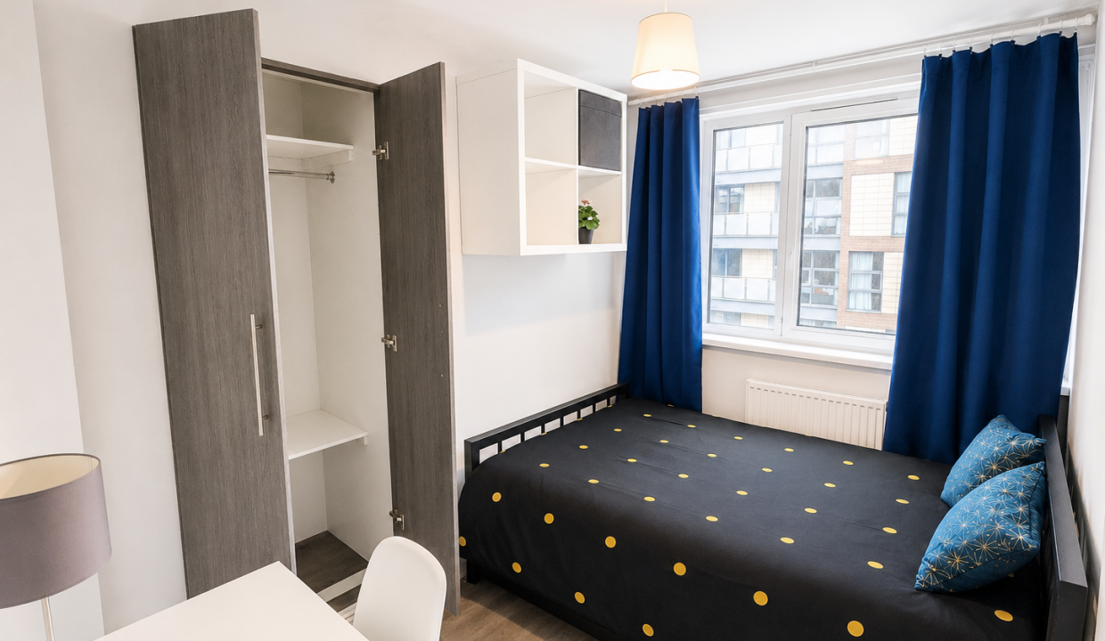 Bedroom 2 (2)