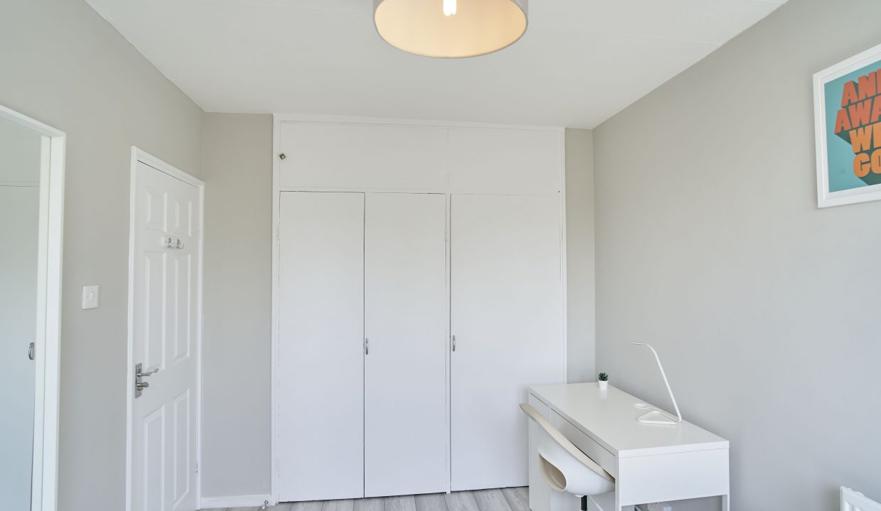 Room4 (2)