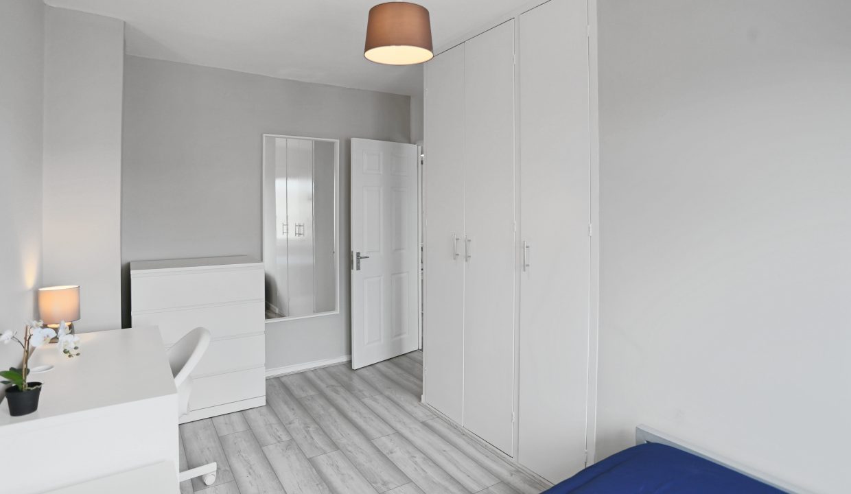 Bedroom 3 (2)