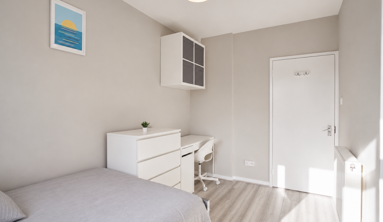 Bedroom 4 (2)