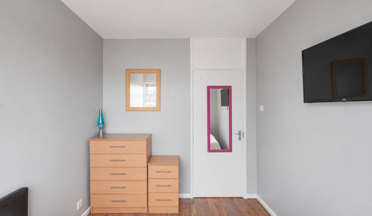 Bedroom 4 (3)
